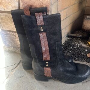 Ugg Black with Brown Braid 8.5 Jaspen